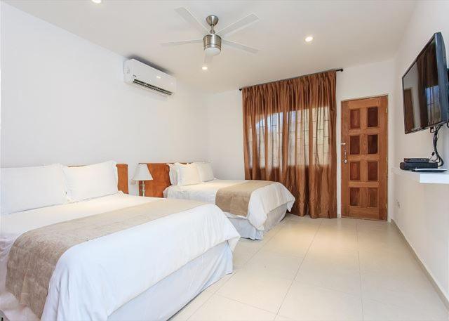 Apartment Magic Ph Steps From Mamitas Beach! Playa del Carmen