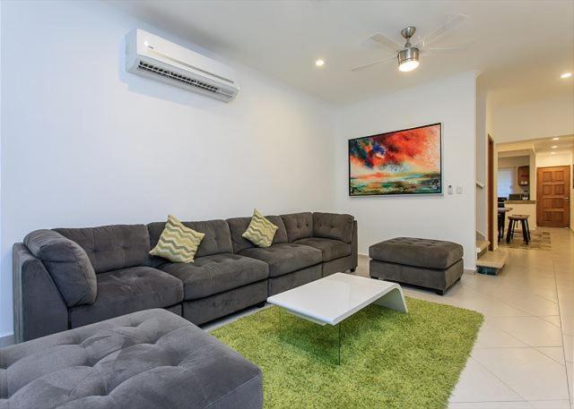 Magic Ph Steps From Mamitas Beach! Apartment *