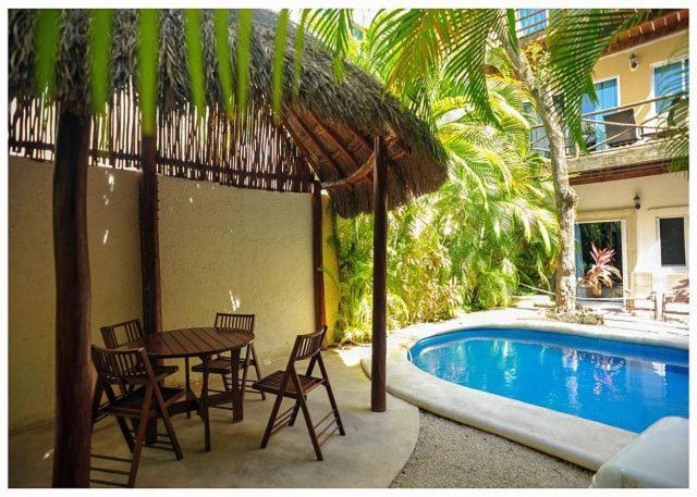 Apartment Magic Ph Steps From Mamitas Beach!
