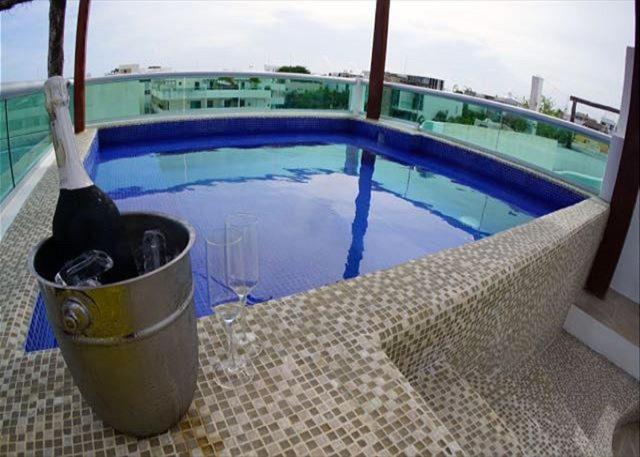 Apartment Magic Ph Steps From Mamitas Beach! *