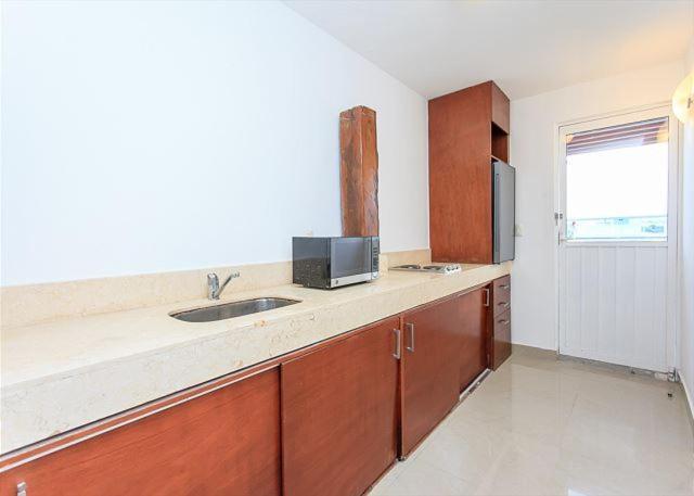 Magic Ph Steps From Mamitas Beach! * Playa del Carmen