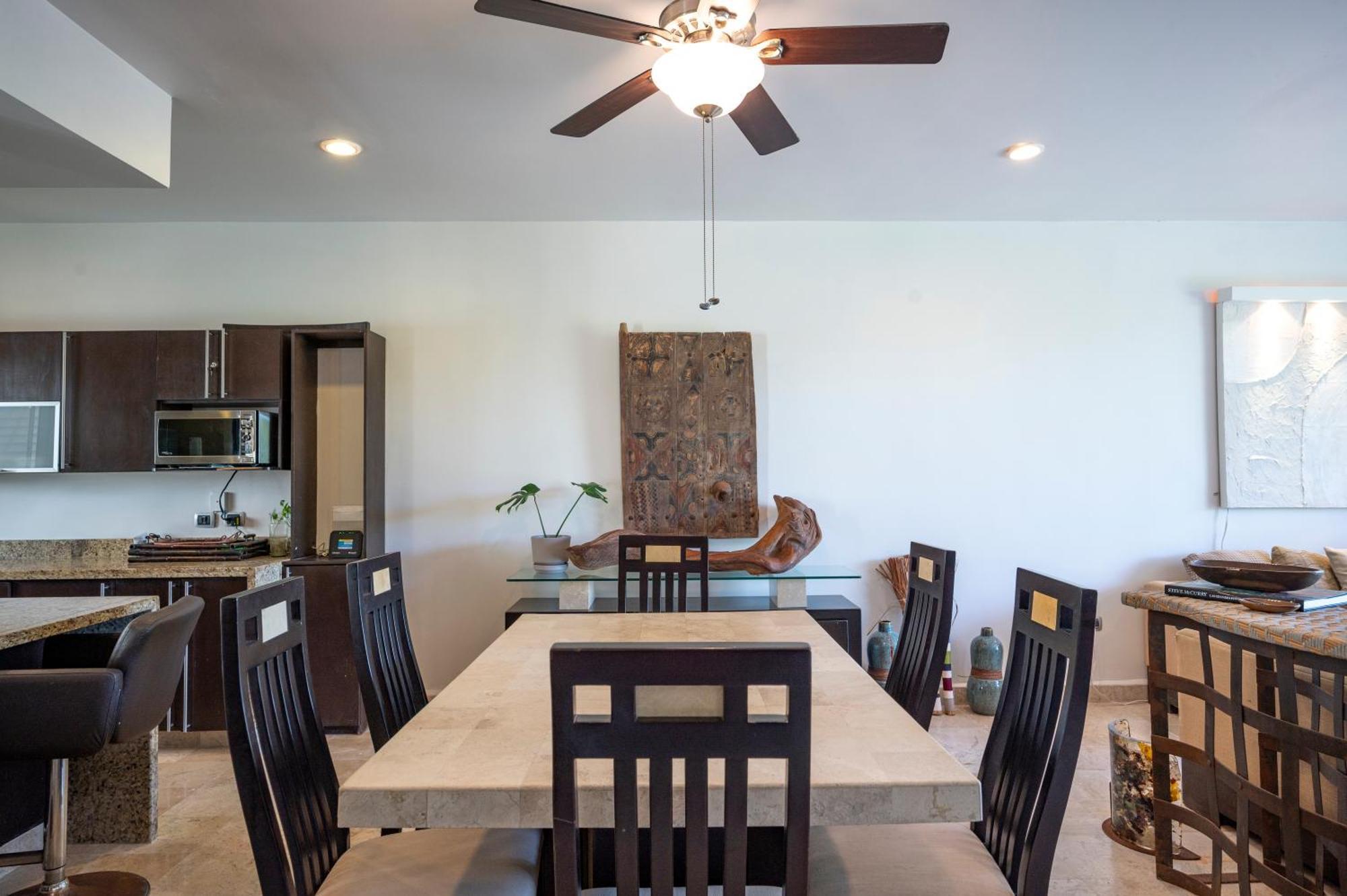 Apartment Spacious & Serene Penthouse With Rooftop, Jungle Views, Prime Location Steps To & 5th Ave Playa del Carmen