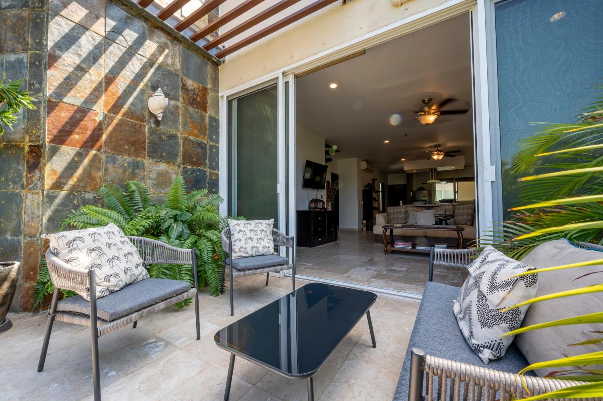 Apartment Spacious & Serene Penthouse With Rooftop, Jungle Views, Prime Location Steps To & 5th Ave