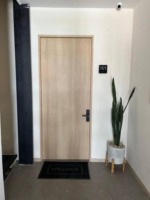 Apartment Stylish Condo, 2bdr, Steps To 5th Ave, Close To Beach! Playa del Carmen