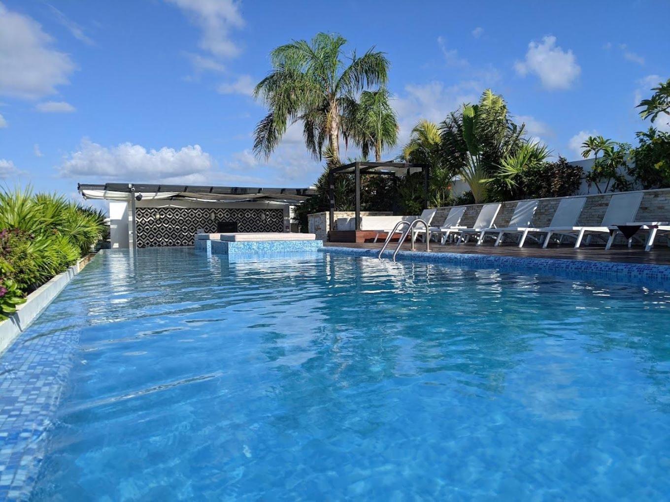 Aparthotel Aura With Balcony, Pool, Gym & Sauna *