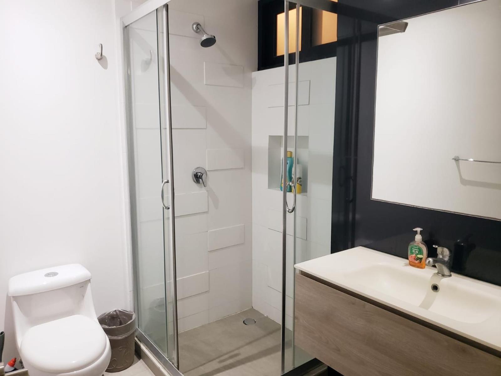 Aparthotel Aura With Balcony, Pool, Gym & Sauna *