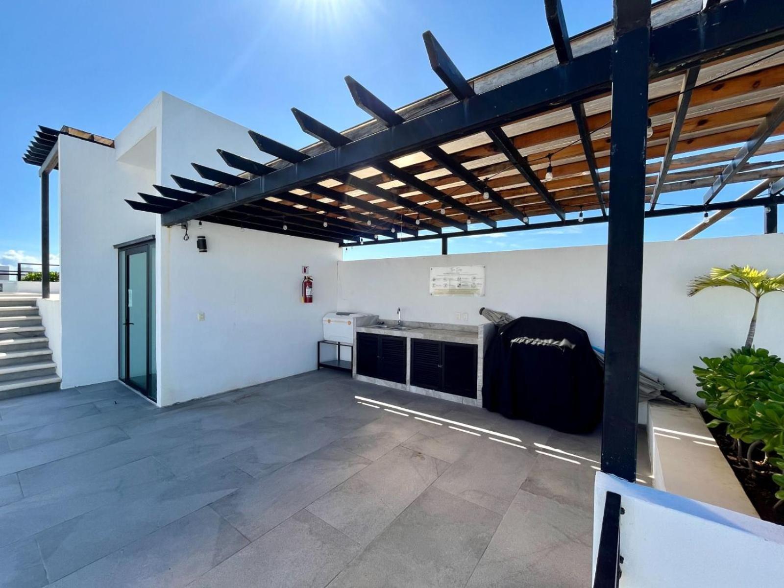 Your Away From In Playa Del Carmen! Apartment *