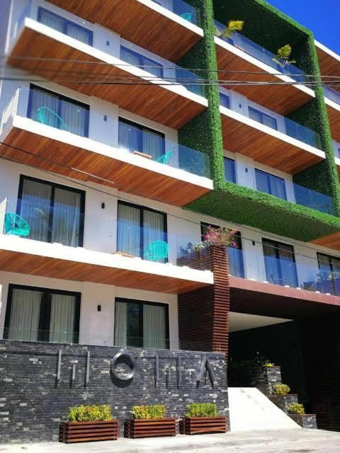 Lujoso Junto A La 5th Avenida 306