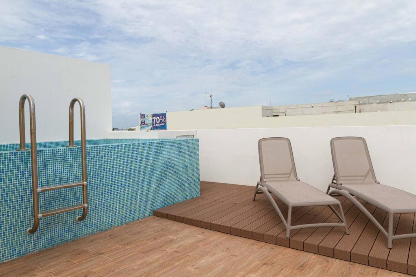 Beautiful 2br Ph, Private Rooftop, Sauna, Gym Apartment *