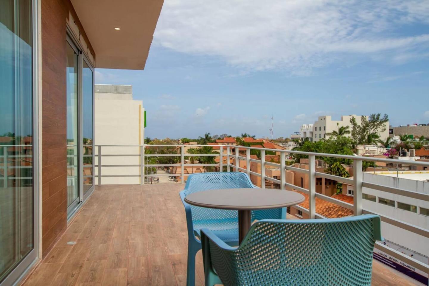 Beautiful 2br Ph, Private Rooftop, Sauna, Gym
