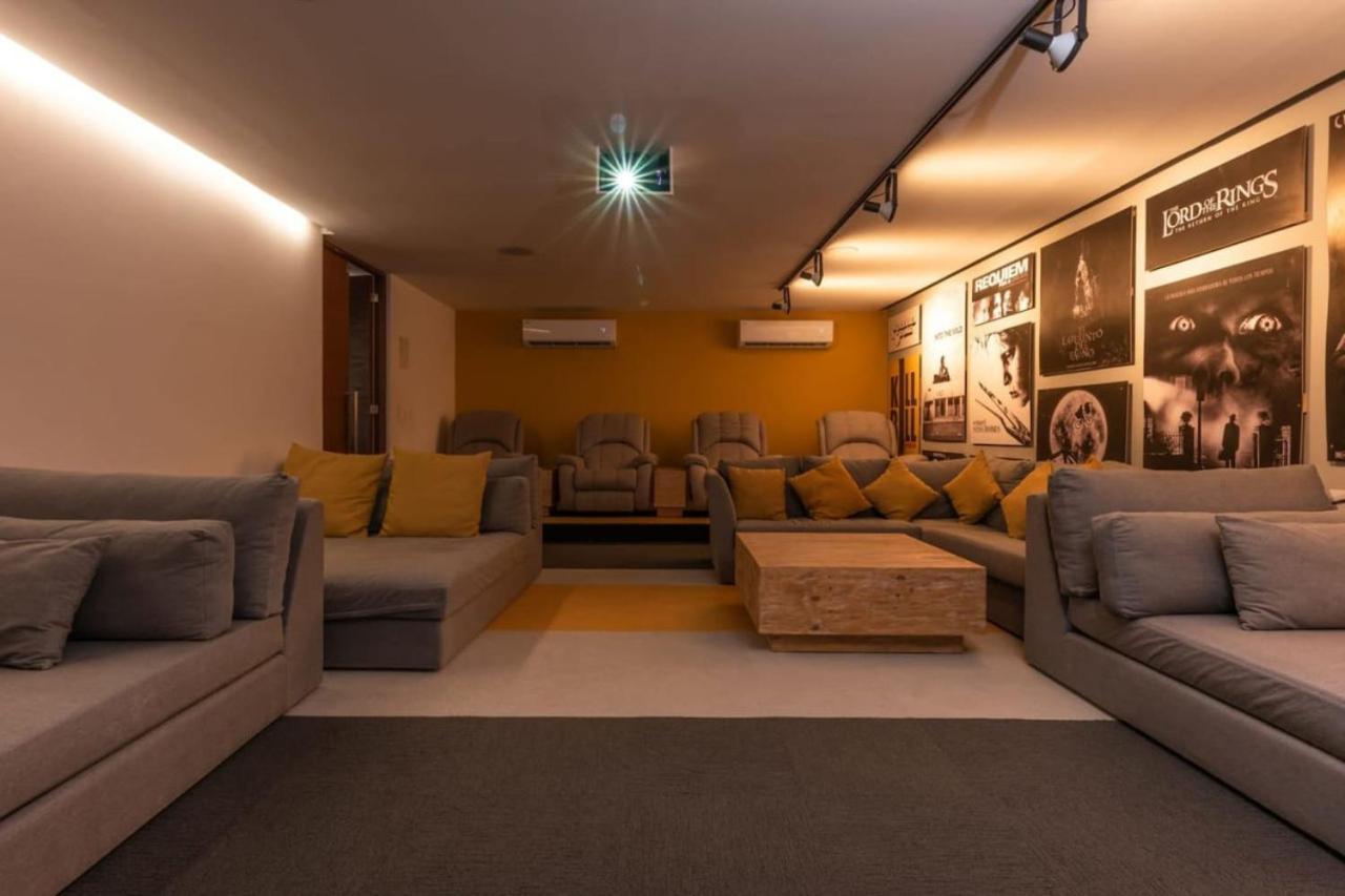 Apartment 2bed 500m From