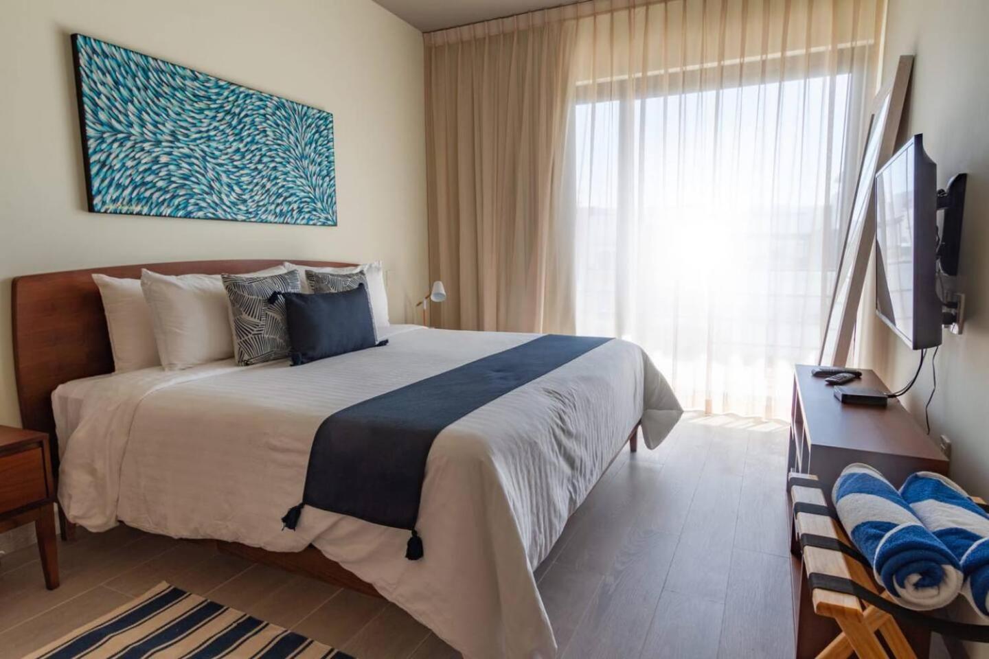 Luxury 1br With Ocean View 200m From The Apartment *