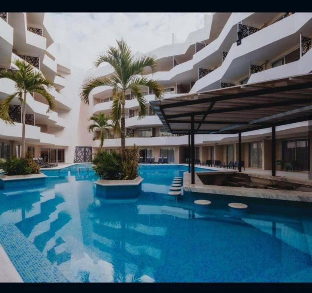 Apartment Beautiful And Centric 1br Ph Private Pool Sauna Playa del Carmen