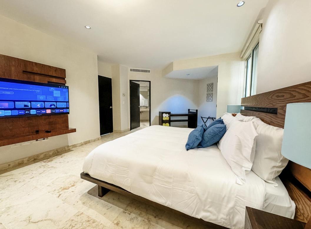 The Elements 2 Bedrooms Beachfront *