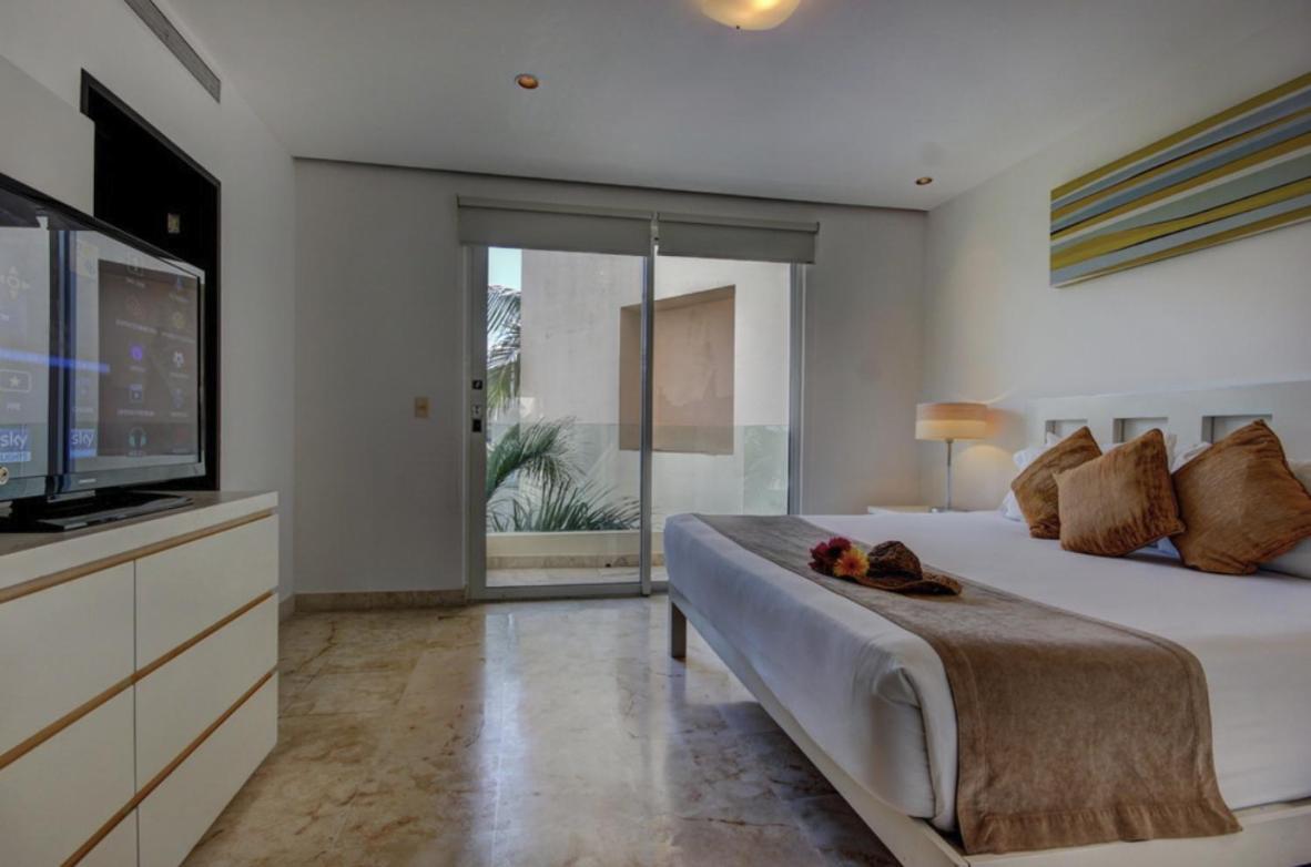The Elements 2 Bedrooms Beachfront Apartment