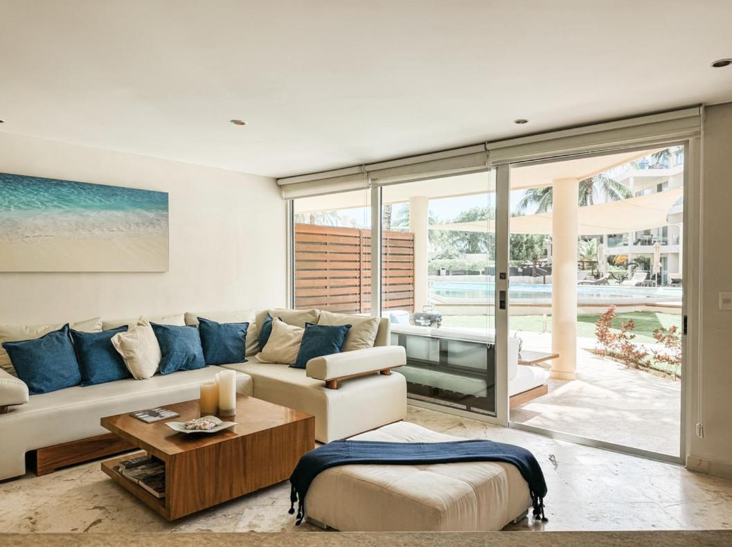 The Elements 2 Bedrooms Beachfront Playa del Carmen