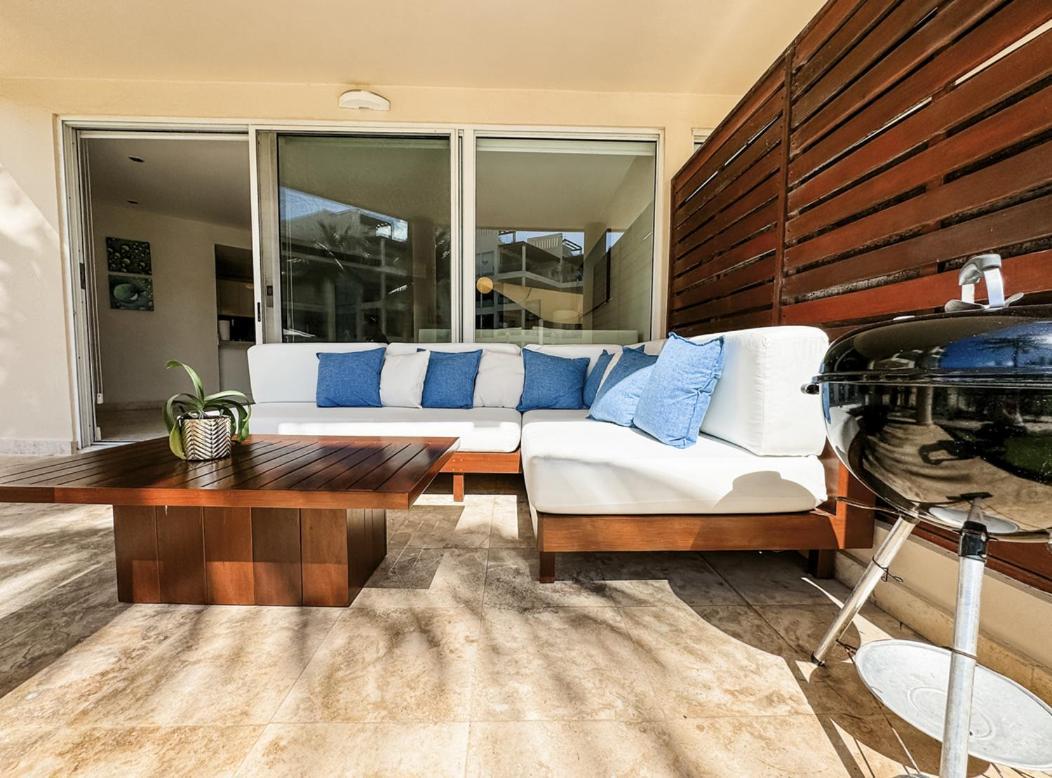 The Elements 2 Bedrooms Beachfront Apartment *