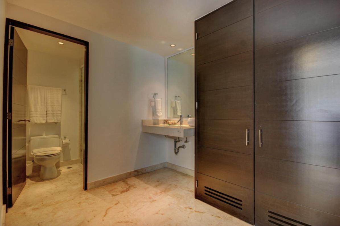Apartment The Elements 2 Bedrooms Beachfront *