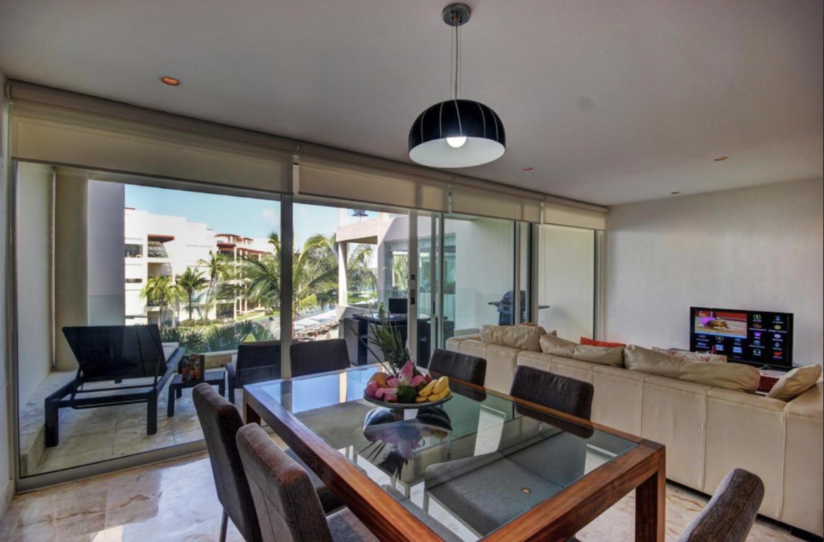 The Elements 2 Bedrooms Beachfront Apartment Playa del Carmen