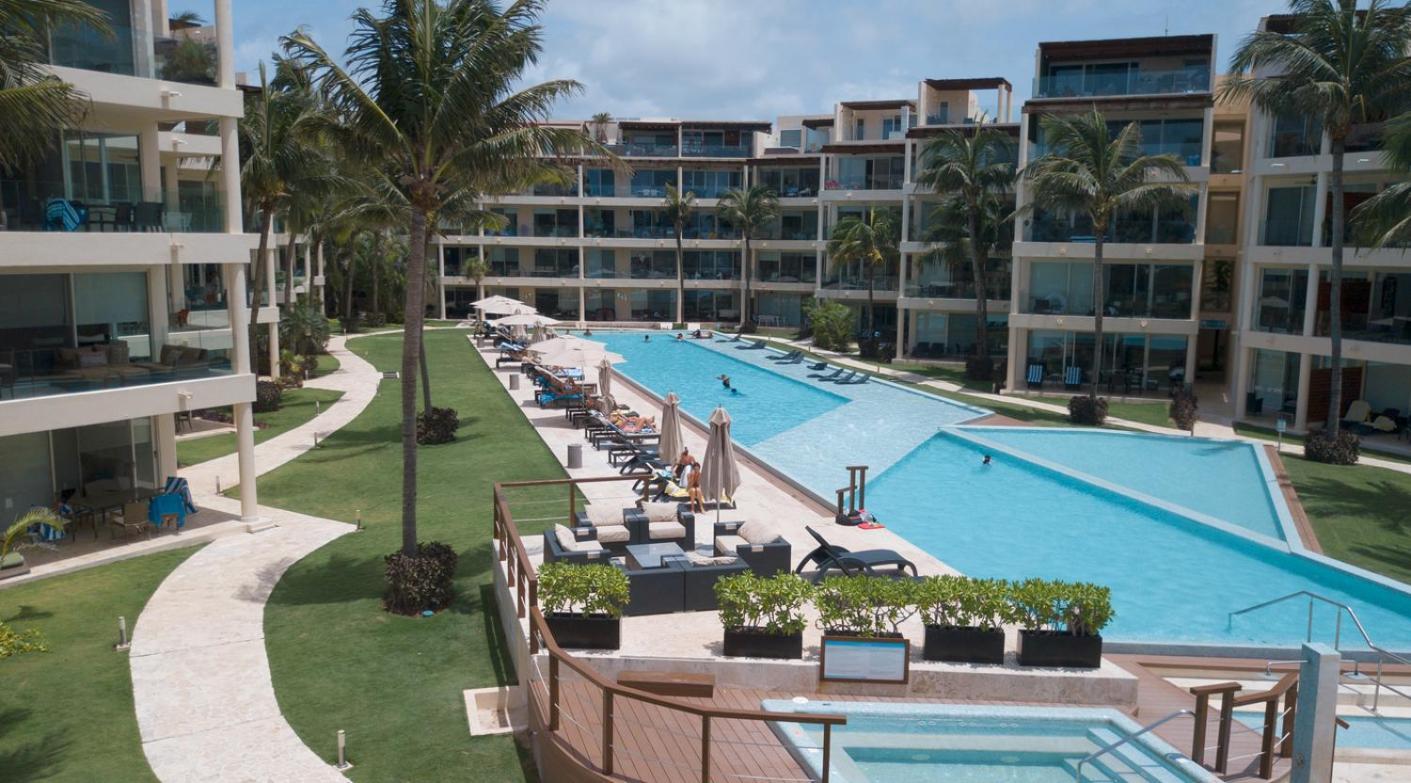 Apartment The Elements 2 Bedrooms Beachfront