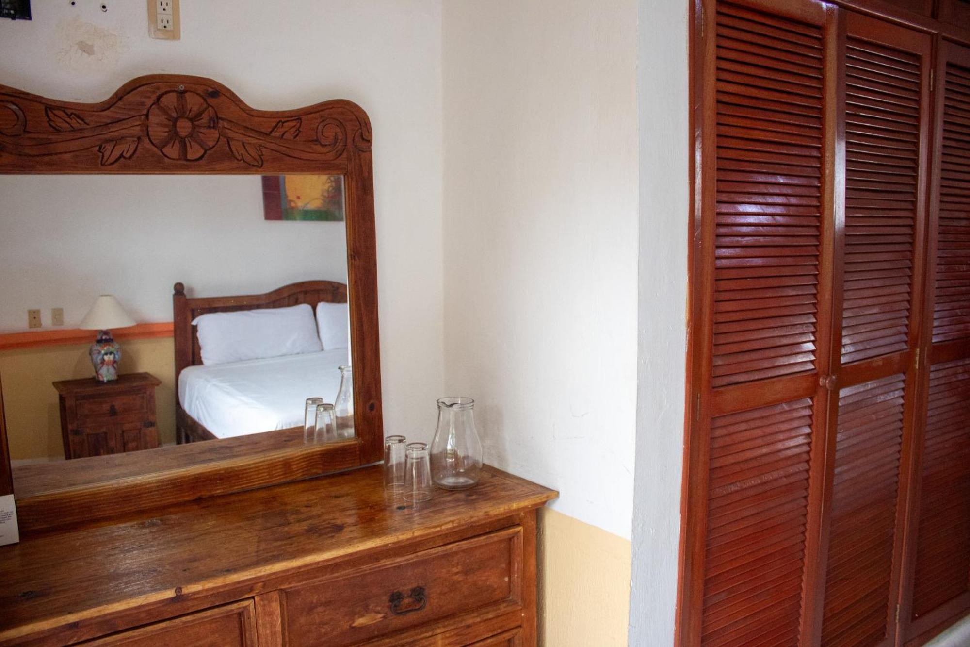 Hotel Vista Caribe 5ta Av A 5 Pasos De La Playa 3*