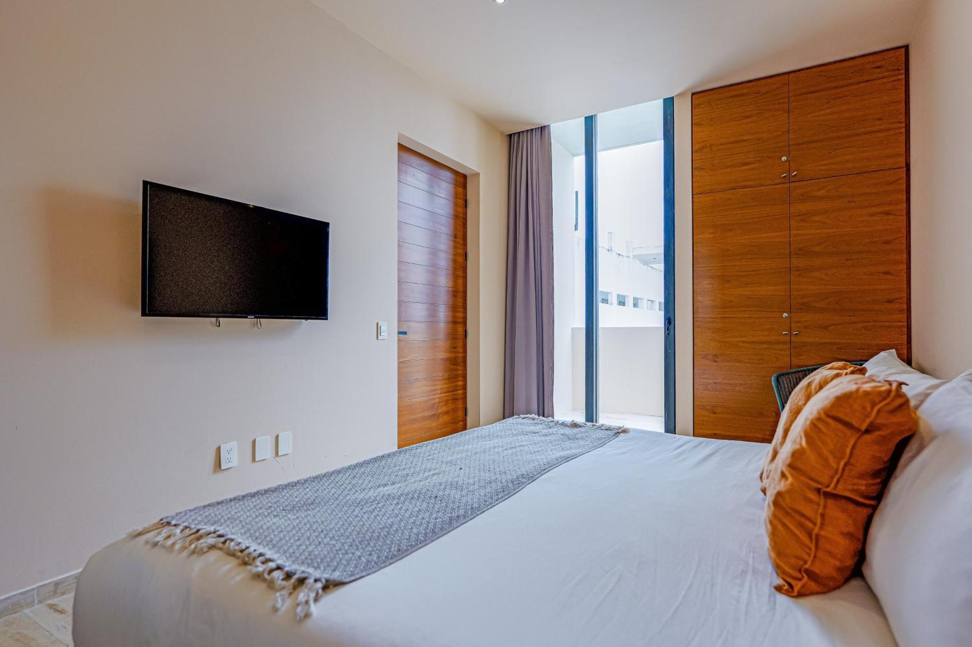 Ceren Luxury # 203b Playa del Carmen