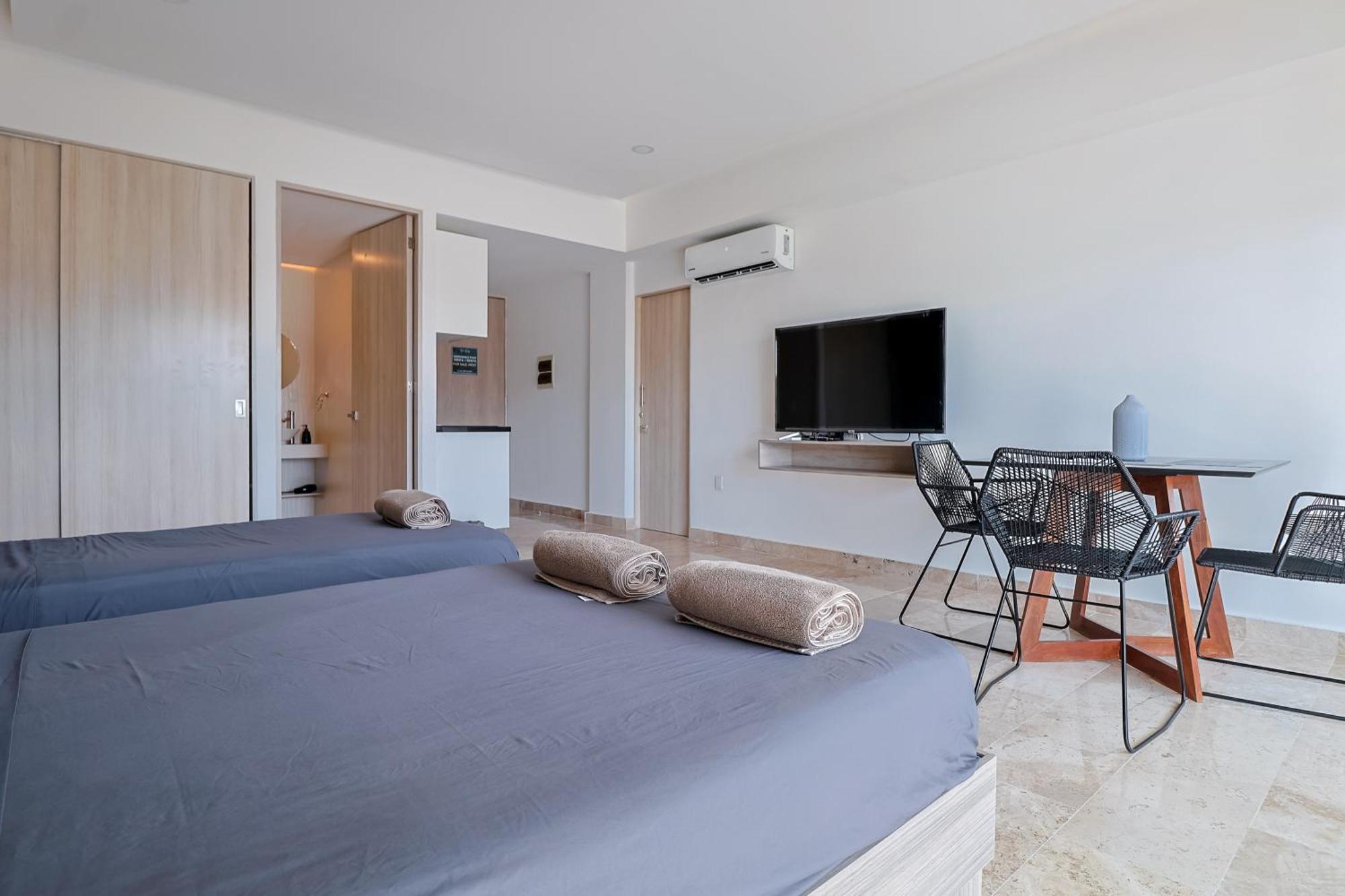 Torre Diez Aparthotel Playa del Carmen