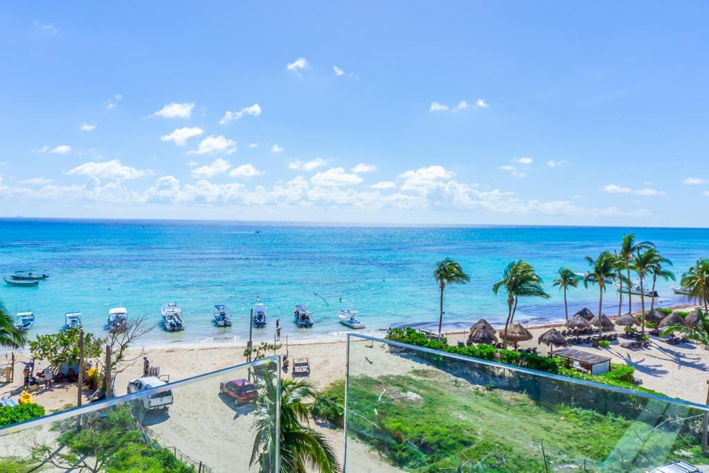 Executive Penthouse With Unobstructed Views At The Elements By Bric