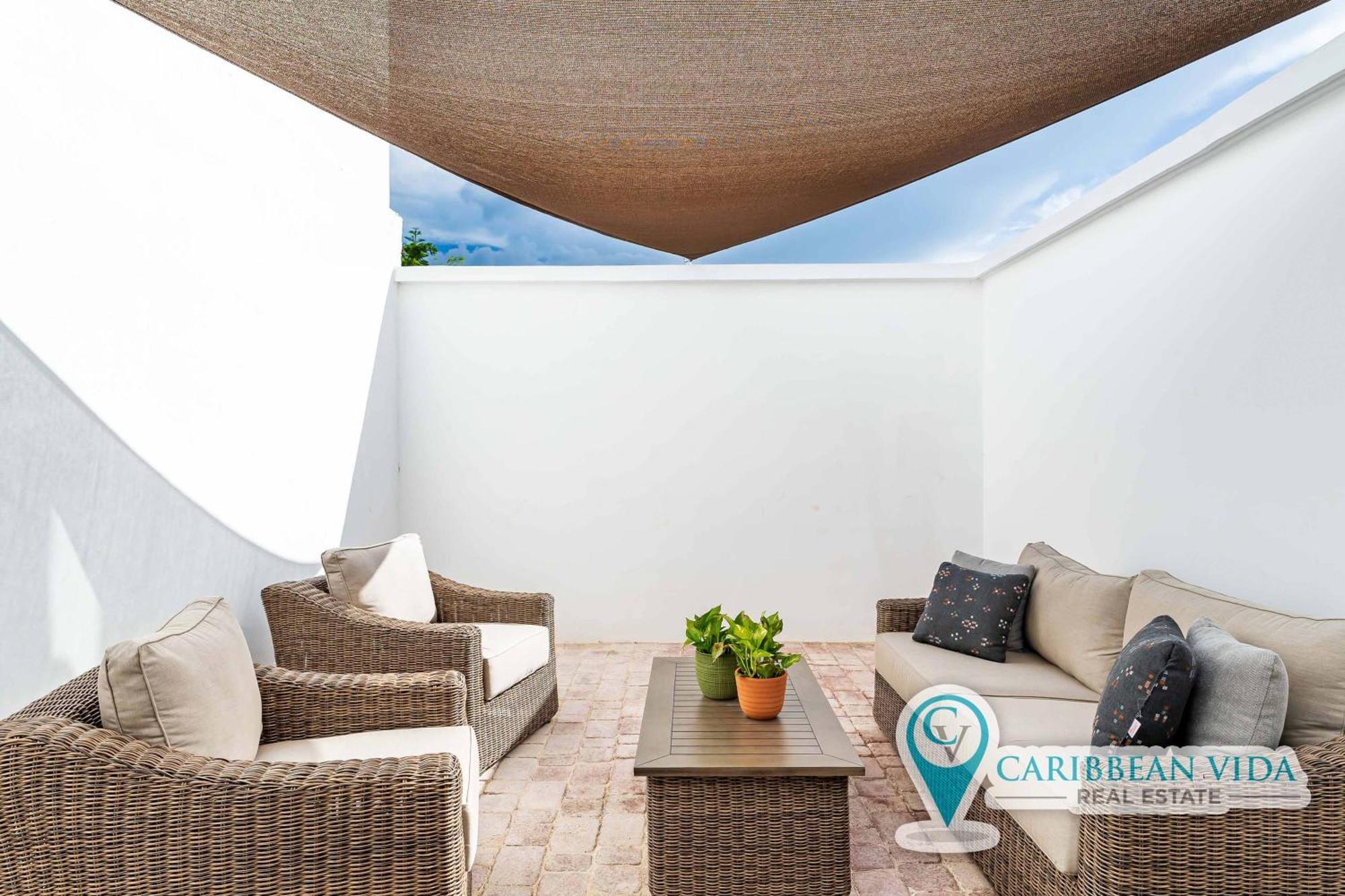 Stylish & Bright Contemporary 3bd I Pool! * Playa del Carmen