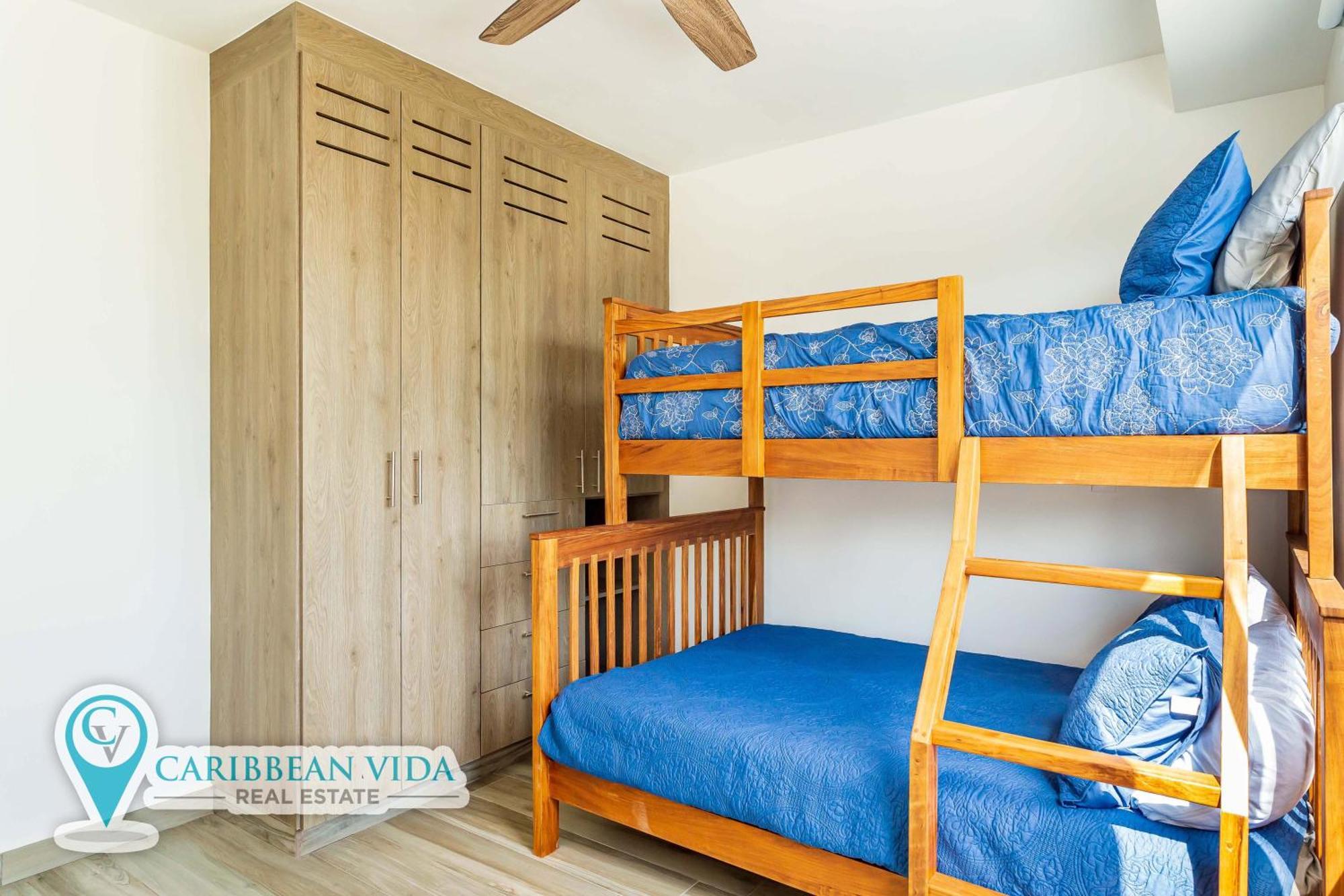 Stylish & Bright Contemporary 3bd I Pool! * Playa del Carmen