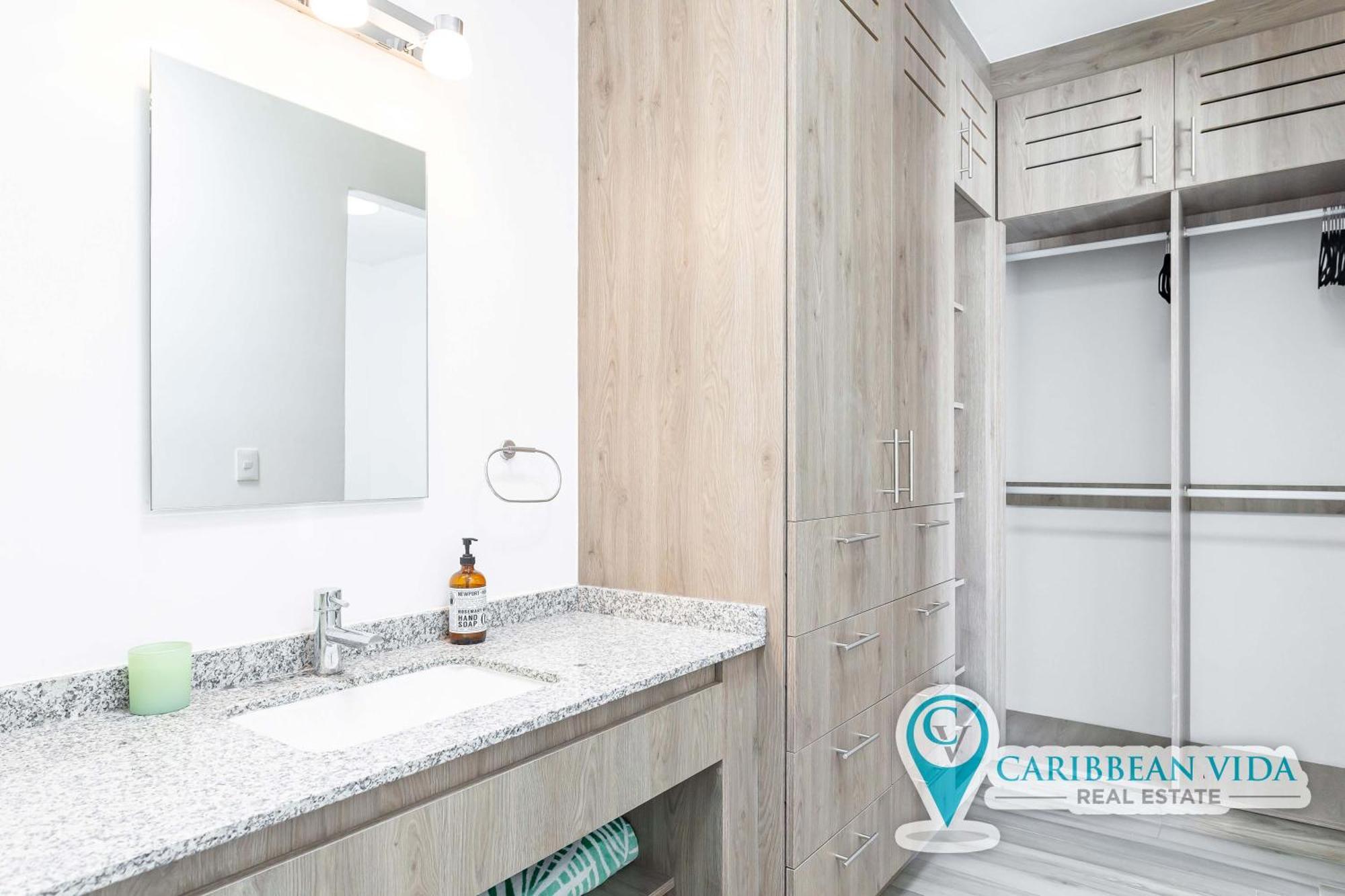 Stylish & Bright Contemporary 3bd I Pool! * Playa del Carmen