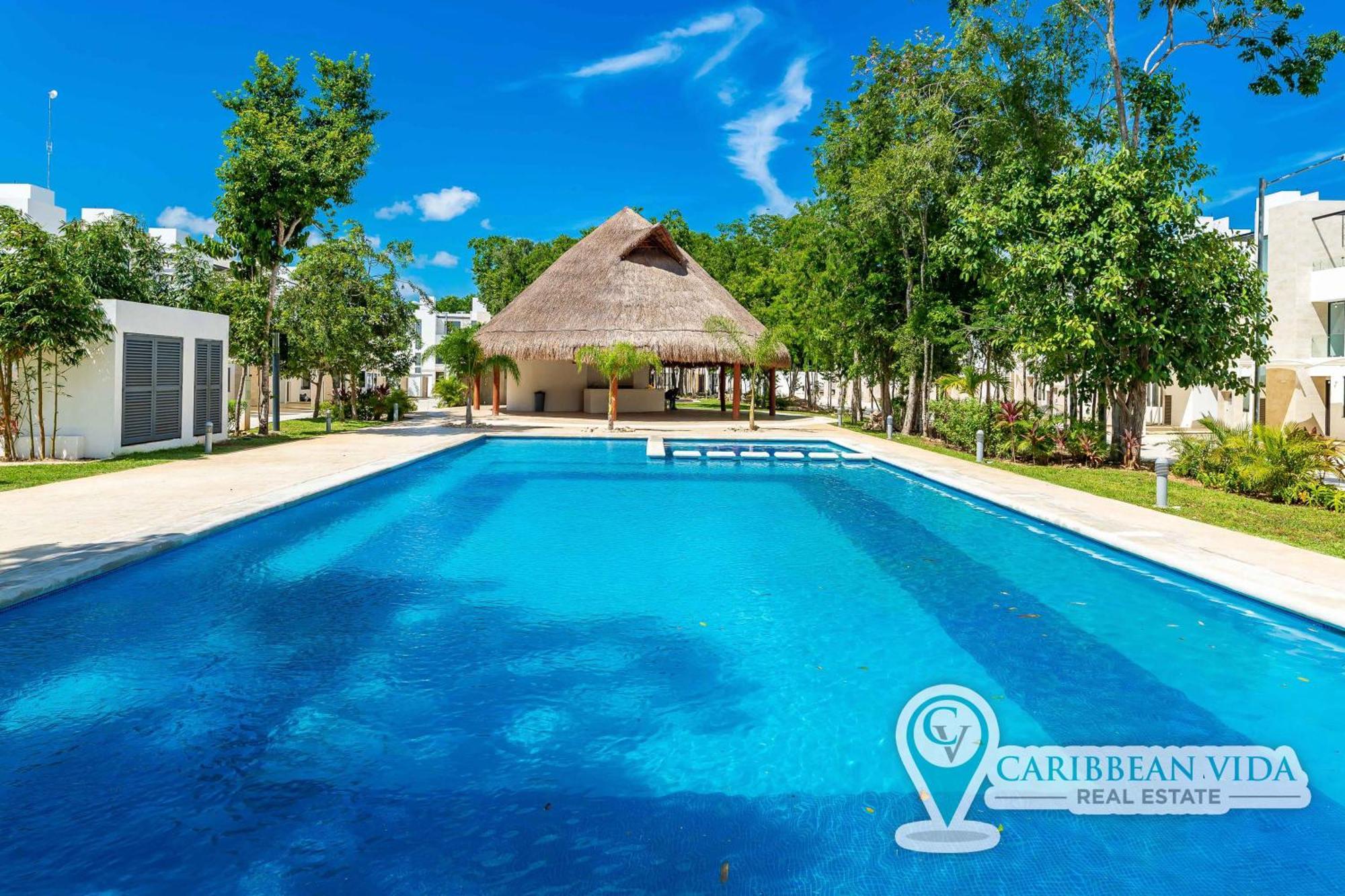Holiday home Stylish & Bright Contemporary 3bd I Pool!