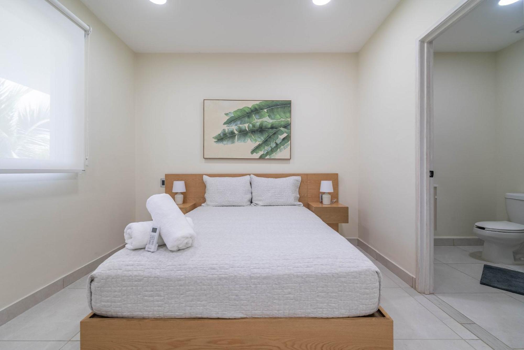 2 Bd With Balcony, Rooftop Pool, Hot Tub, Gym #207 * Playa del Carmen
