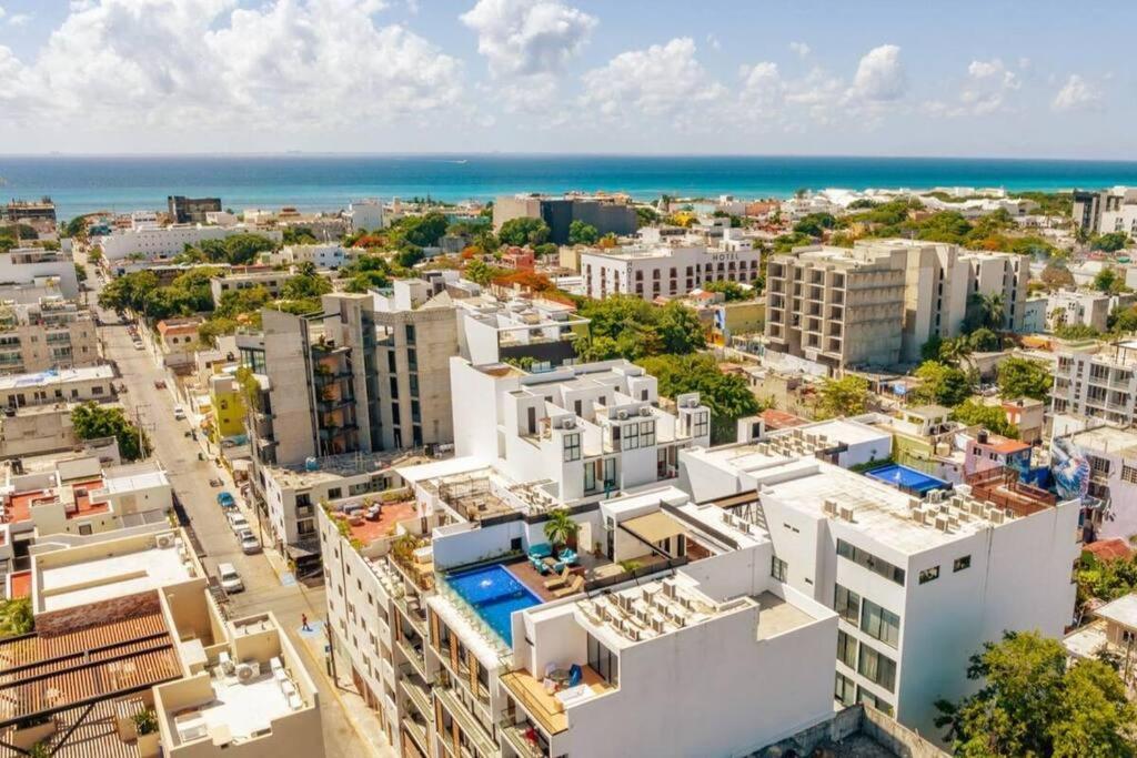 At Icono 3 Bedrooms Close 5th Playa del Carmen