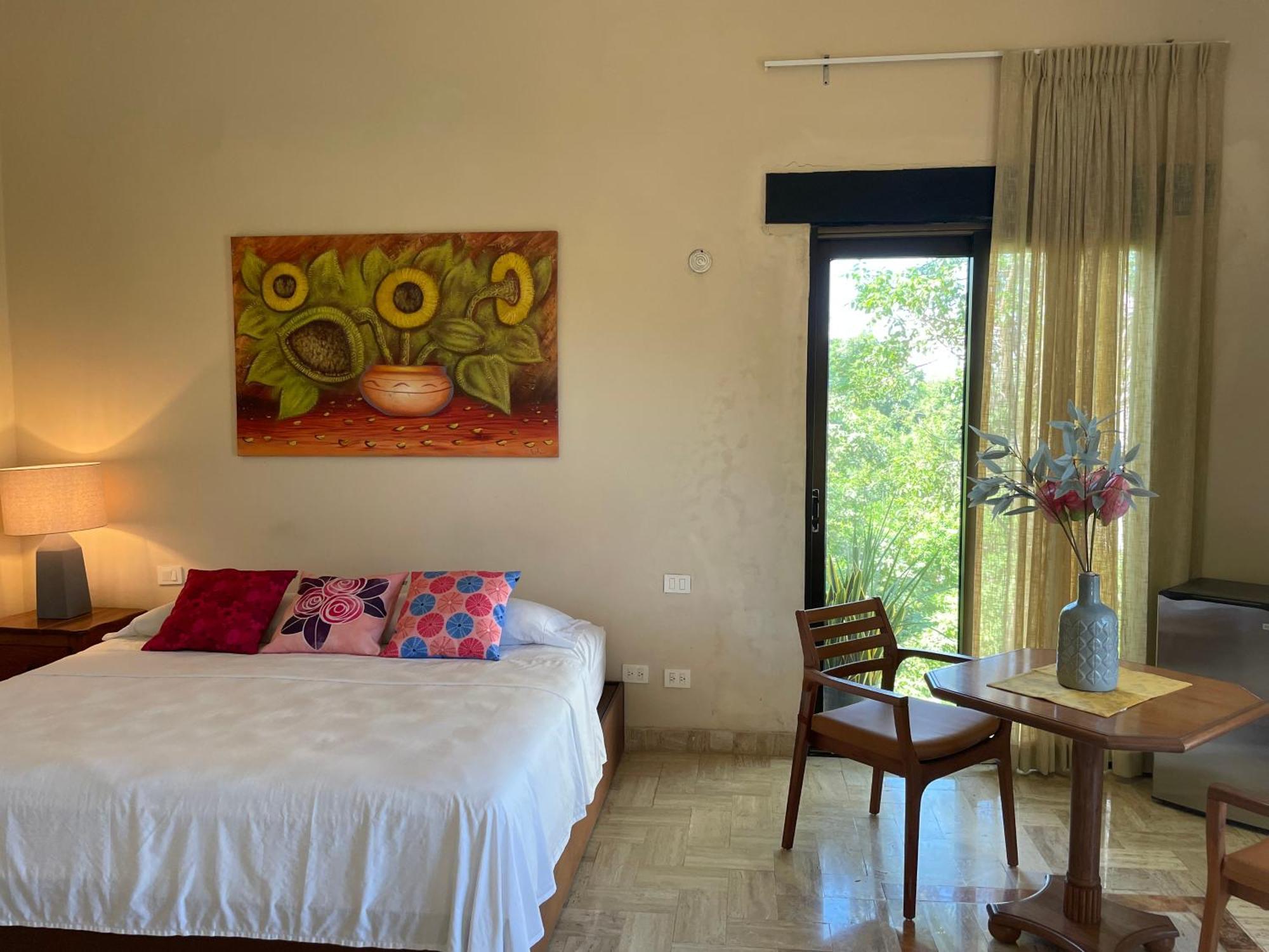 Real Escondida Guest house