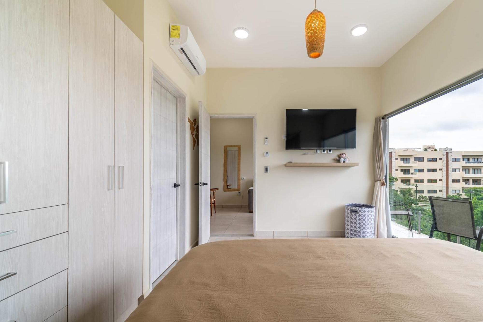 Casa de férias 3 Bd With Balcony, Gym, Rooftop Pool, Hot Tub Playa del Carmen