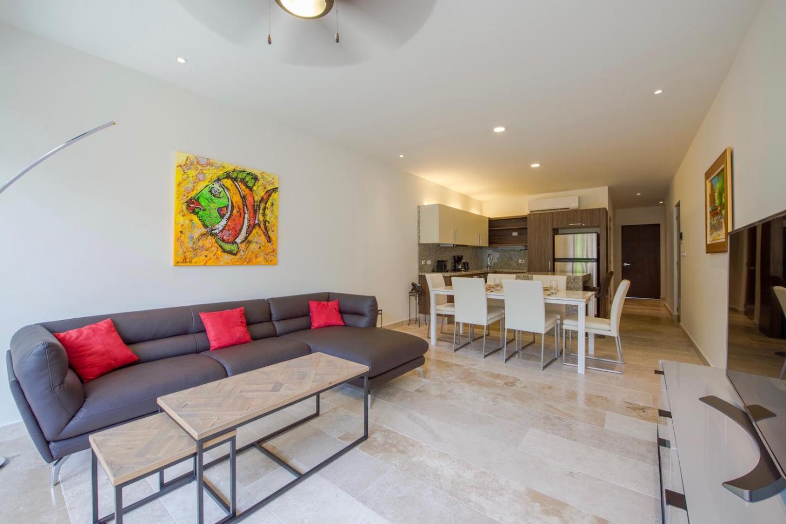Beautiful Location, Large Pool And Fast 150mg Wifi