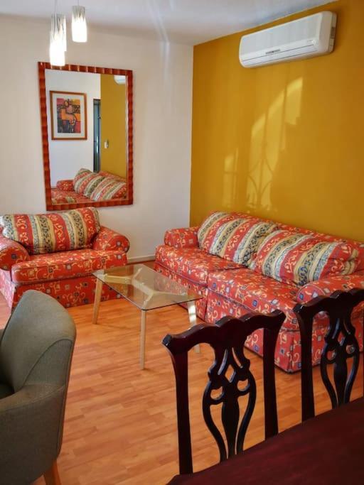 Apartment In The Center Near The *