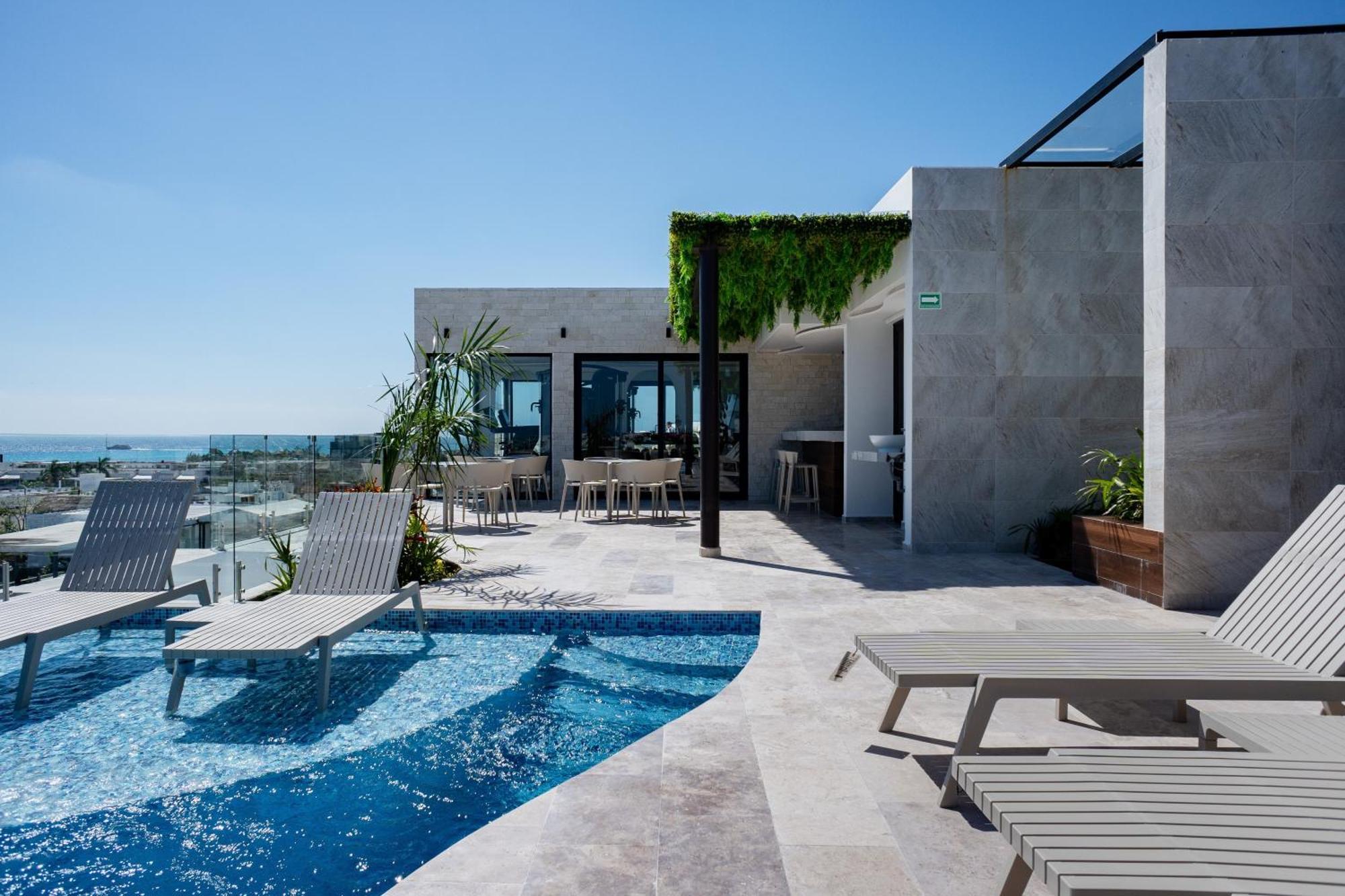 Apartment Menesse Town Tower 203