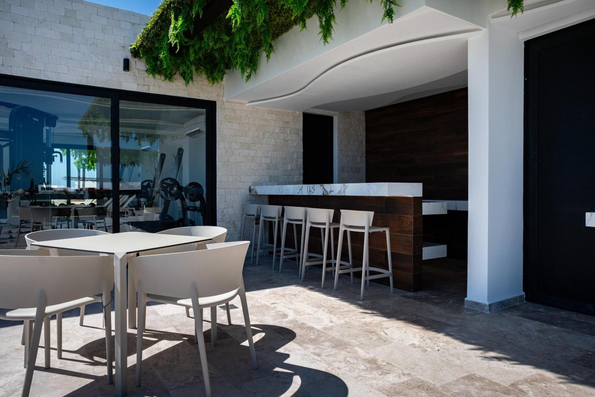 Apartment Menesse Town Tower 203 *