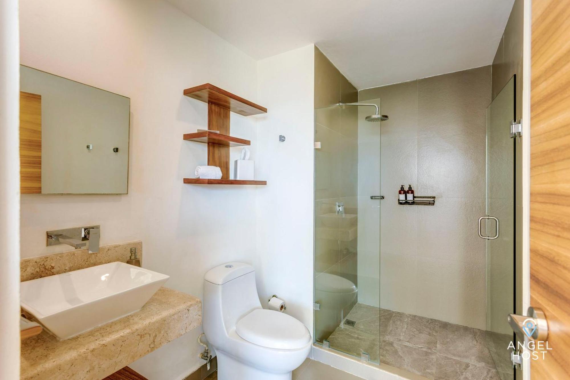 Tranquil Oceanview Rooftop Pool Gym W&d Apartment *