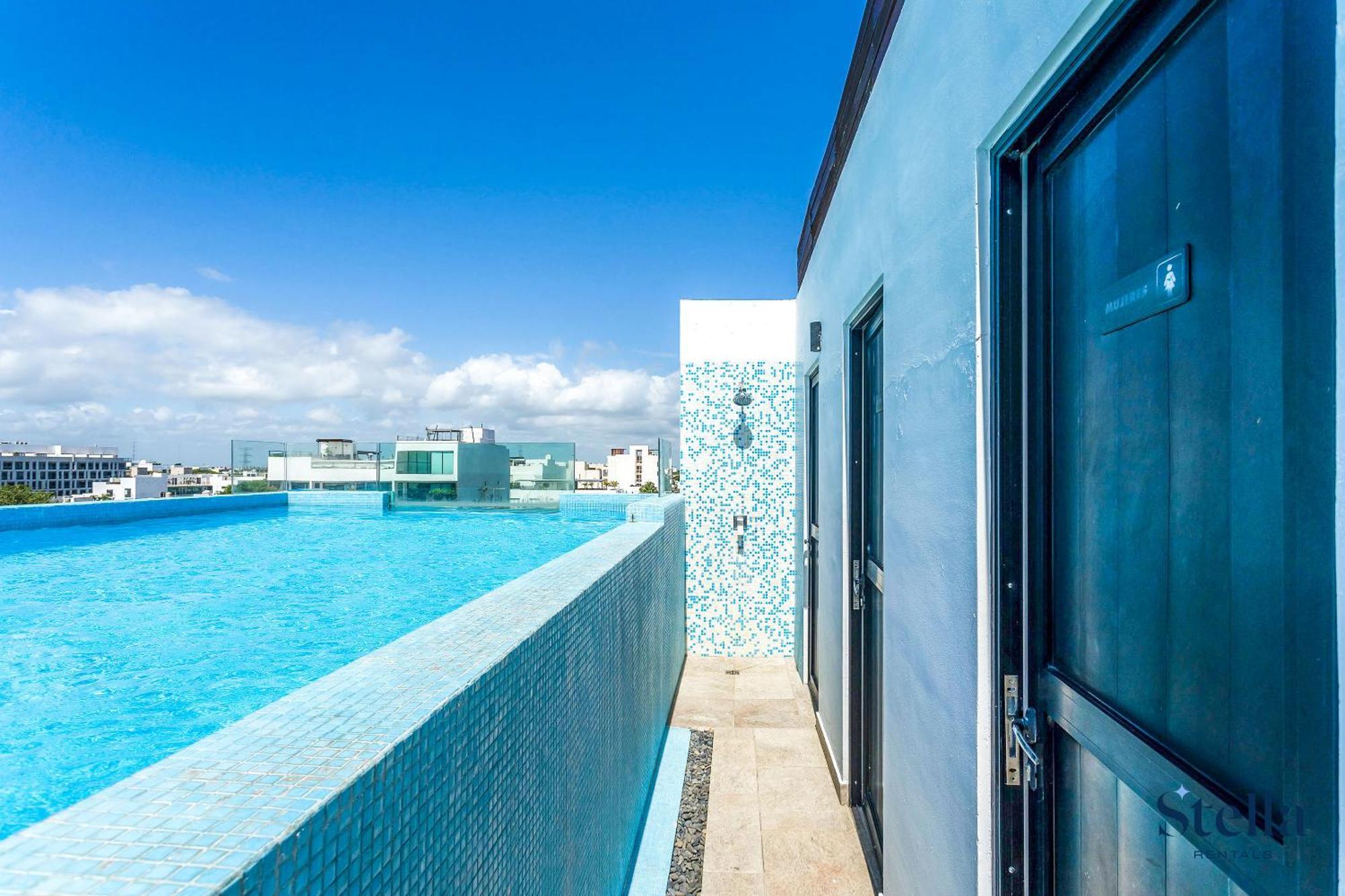 With Roof Pool Half Block To 5th Ave Сasa de vacaciones *