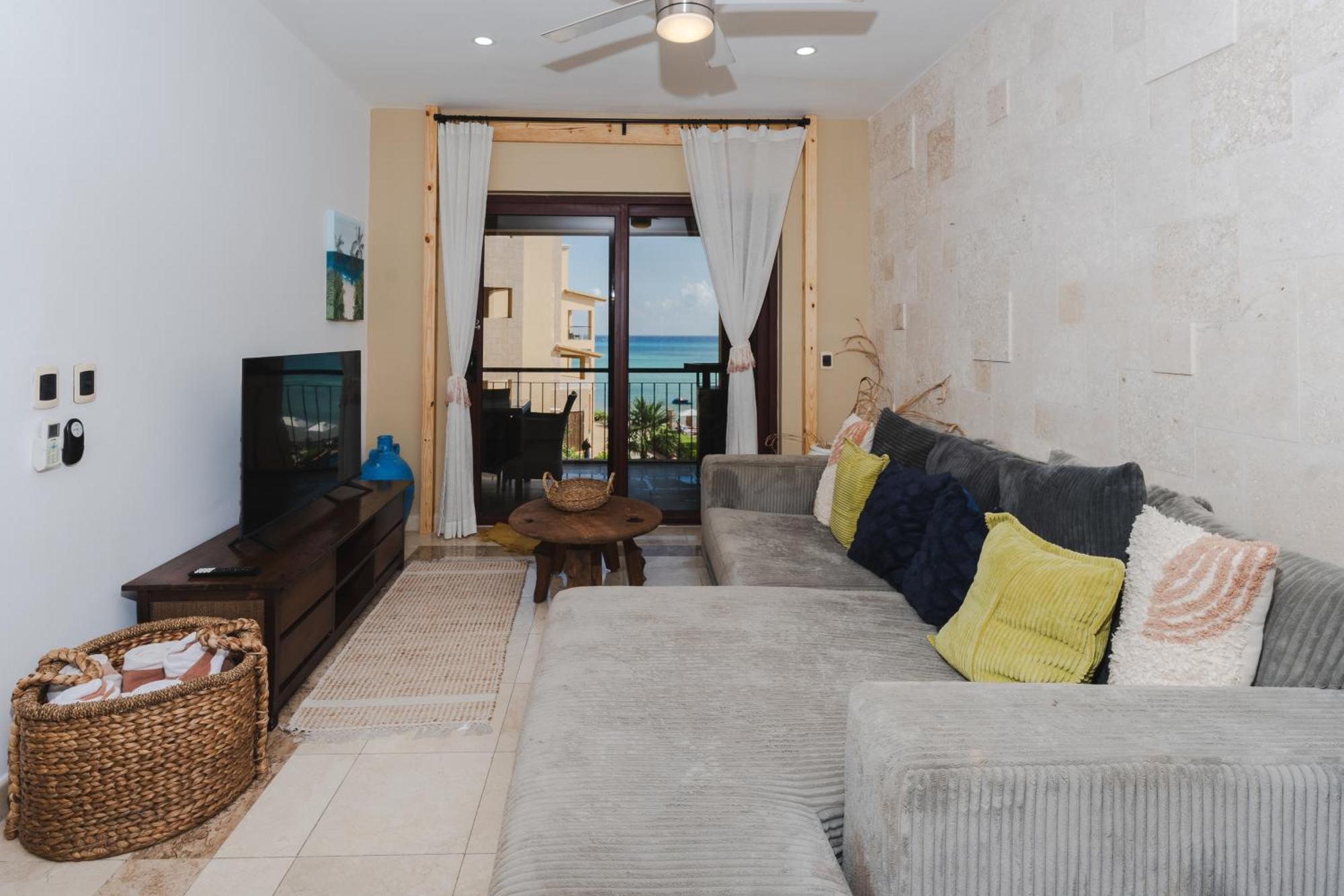 Residences El Faro, Coral 305 Apartment *