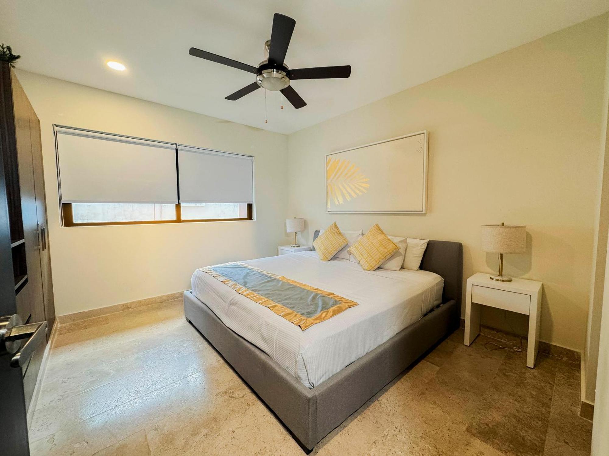 Stylish 2bed,2bath-condo Near - 6 Guests Apartment