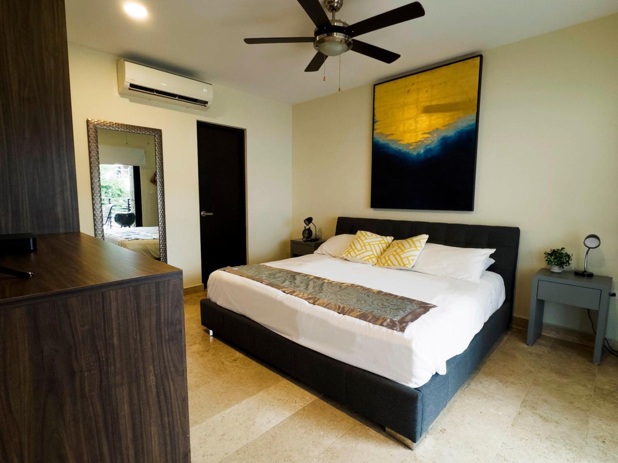 Stylish 2bed,2bath-condo Near - 6 Guests Apartment Playa del Carmen