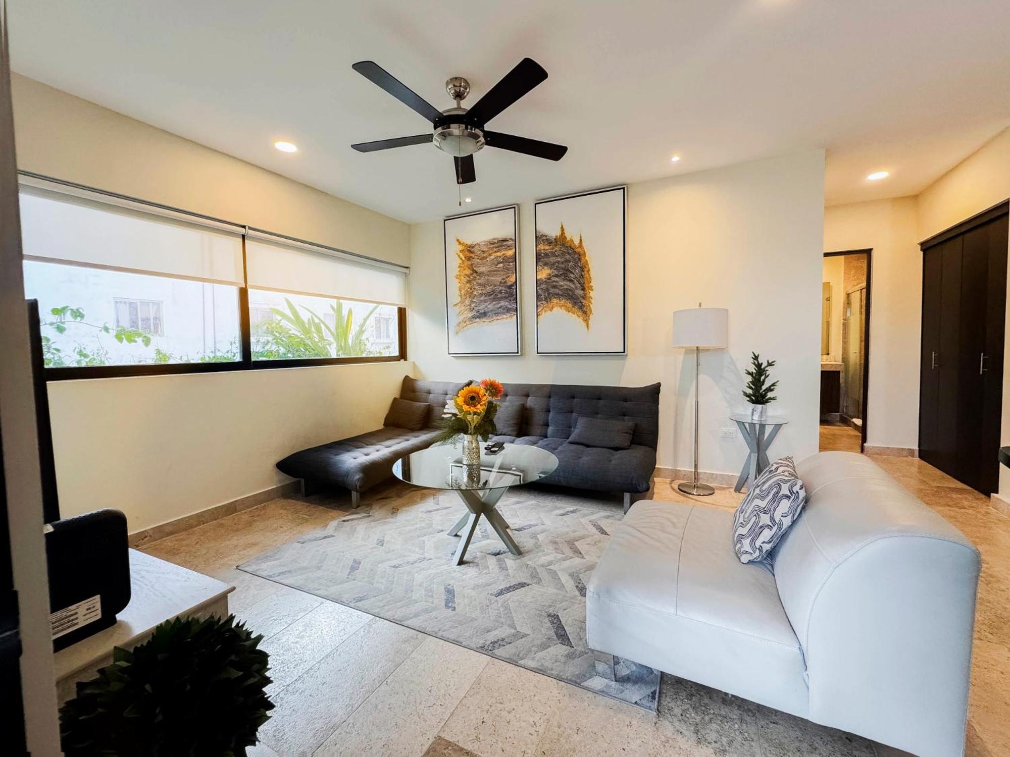 Stylish 2bed,2bath-condo Near - 6 Guests *