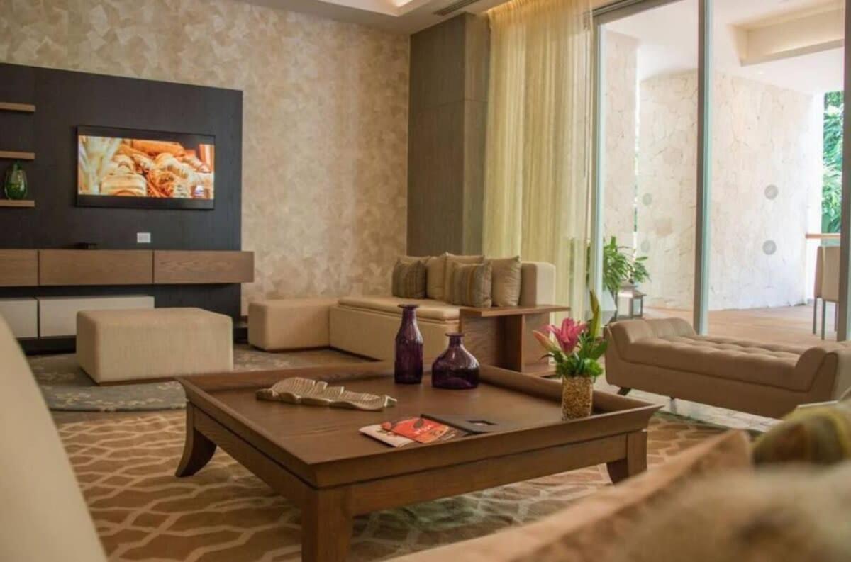 Ferienhaus 4bd Grand Luxxe Riviera Maya Pool