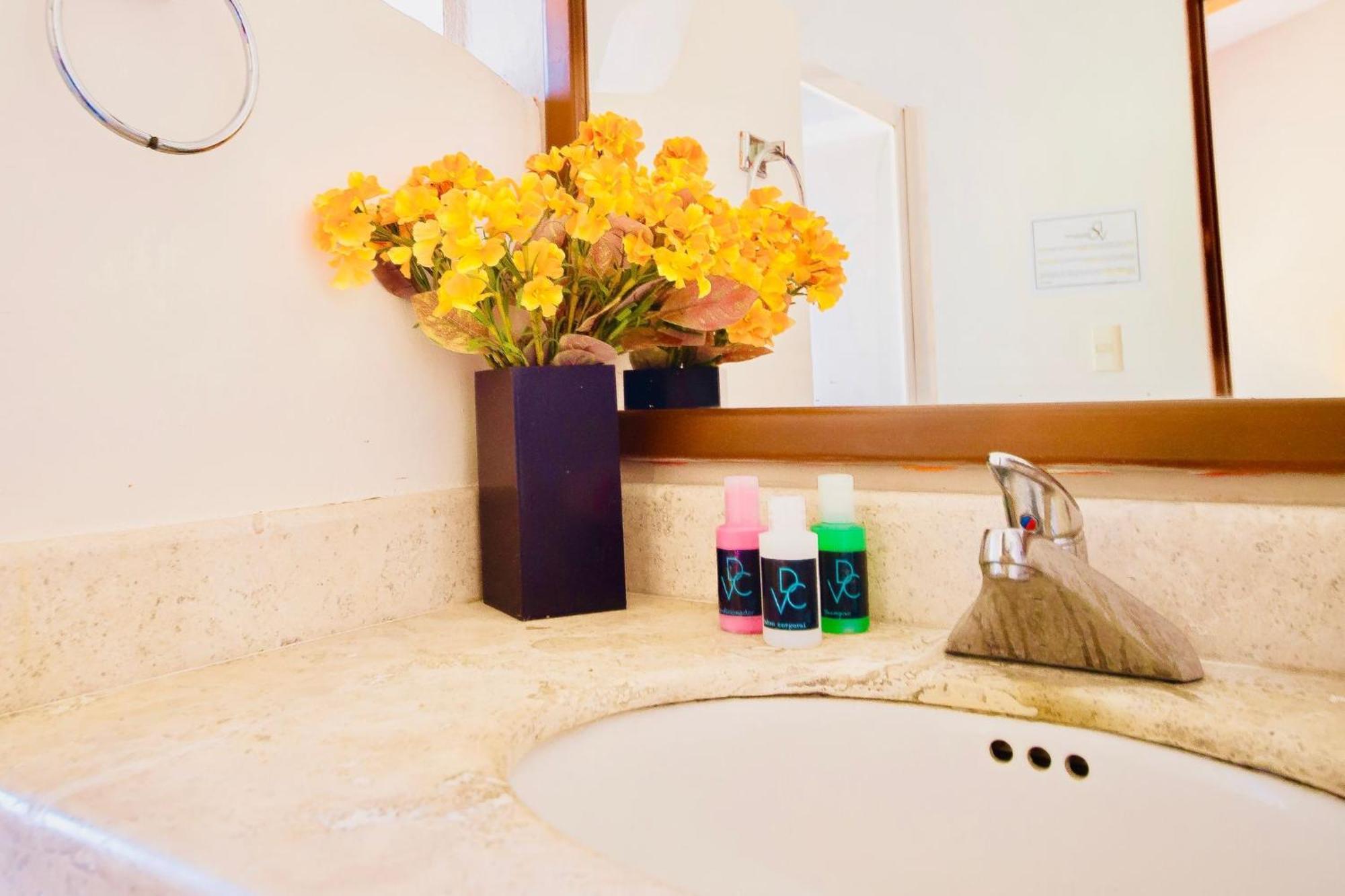 Guest house Executive Budget With Swimming Pool Air Conditioning And Parking Playa del Carmen