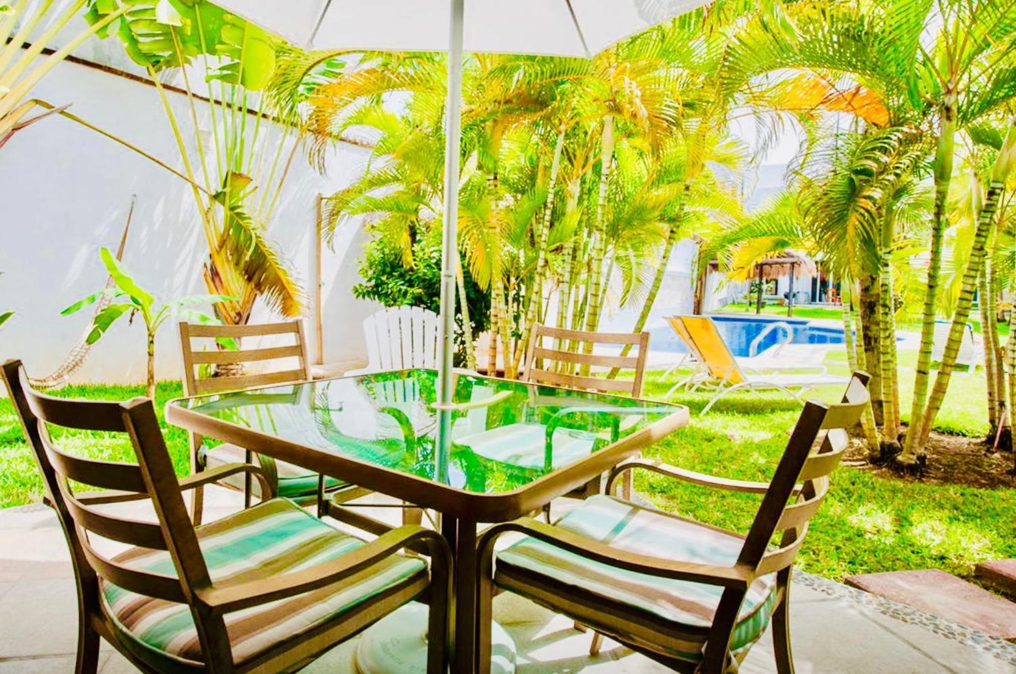 Executive Budget With Swimming Pool Air Conditioning And Parking * Playa del Carmen