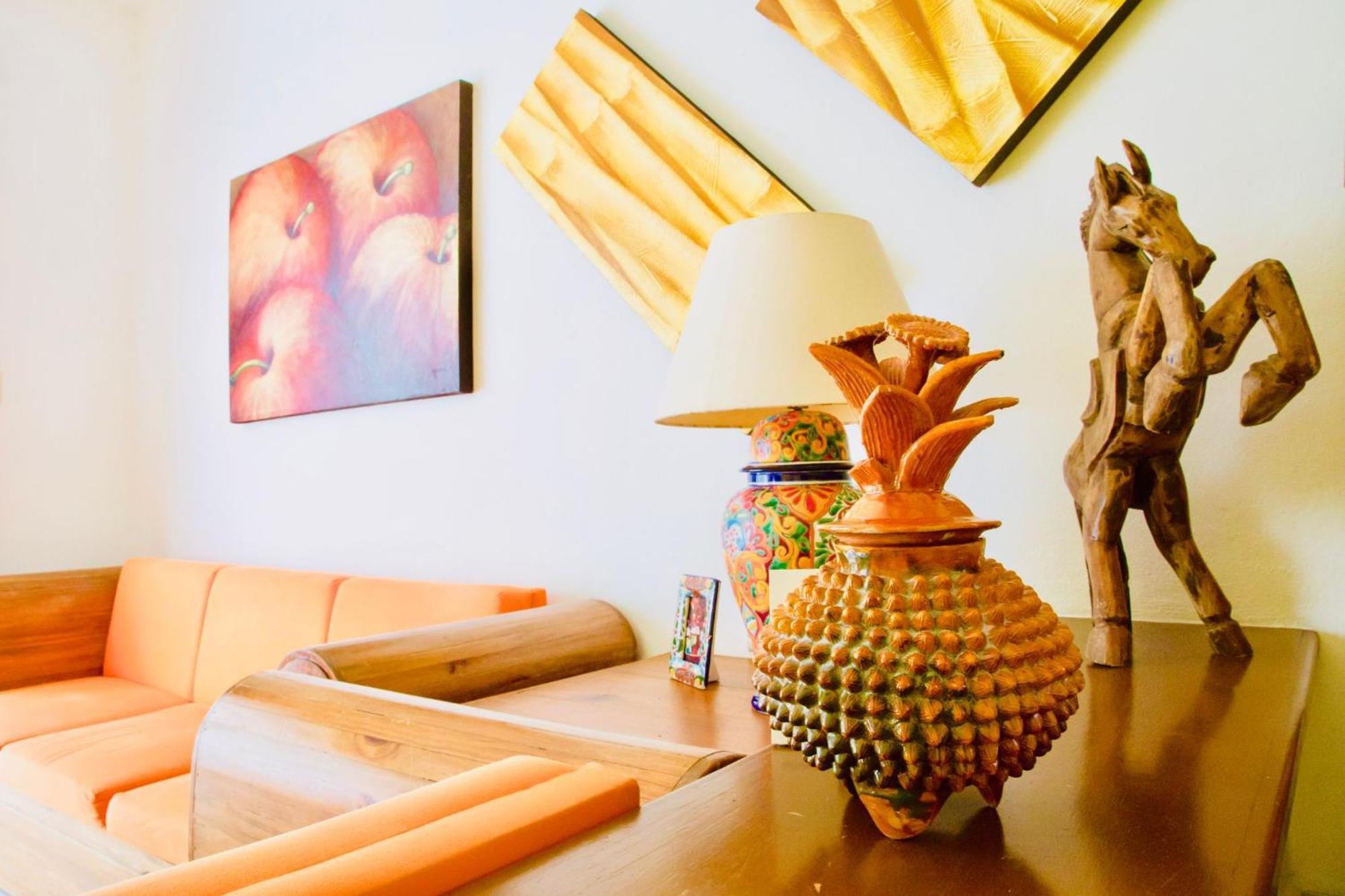 Executive Budget With Swimming Pool Air Conditioning And Parking Playa del Carmen
